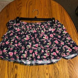 Hollister mini shirt